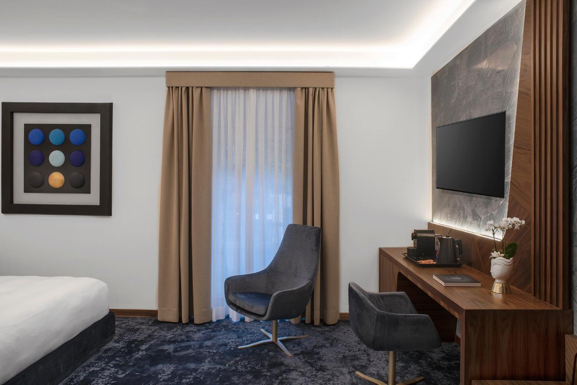 Hotel Via Veneto - L'essenza Di